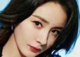 娱乐圈“吃瓜君”热度飙升，张碧晨微博引发新一轮网友狂欢