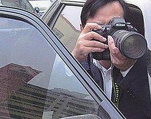 娱乐圈大瓜全程解读:从幕后秘闻到当红明星爆料,免费吃瓜别错过!