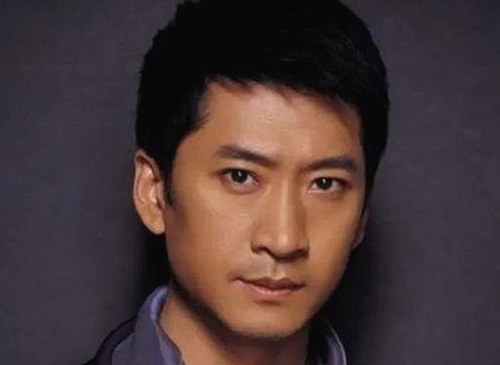 黄磊45岁生日圈内好友齐聚祝福,孙红雷的趣味配图引爆网友笑点