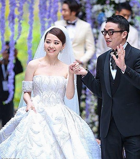 娱乐圈八卦全解析：恋情、出轨与幕后故事